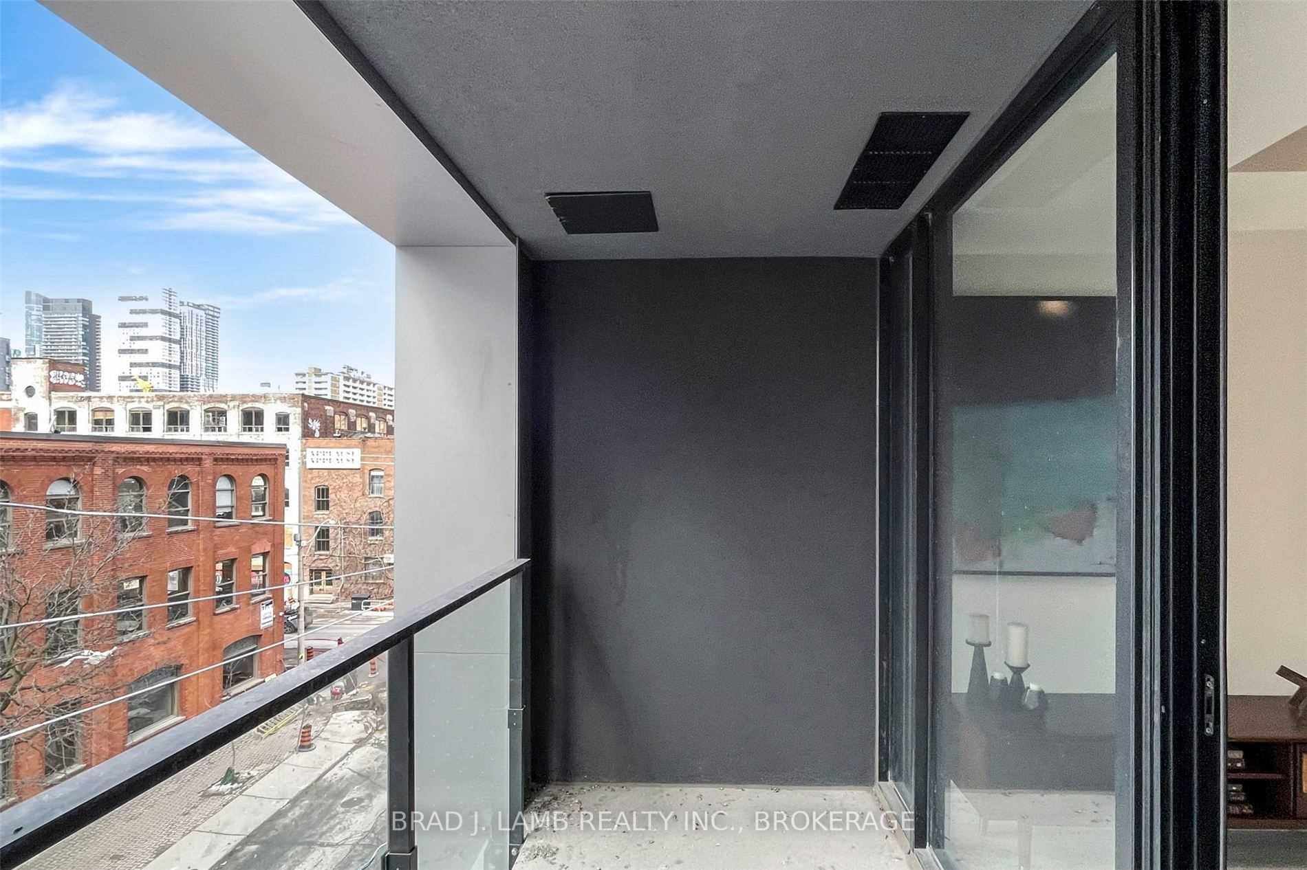 55 Ontario St, #419