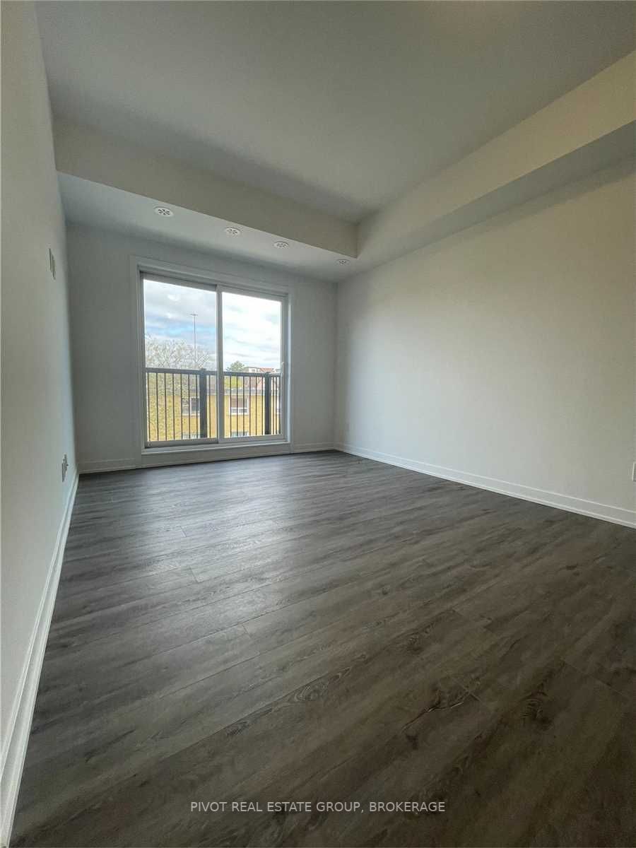 8 Marquette Ave, #6