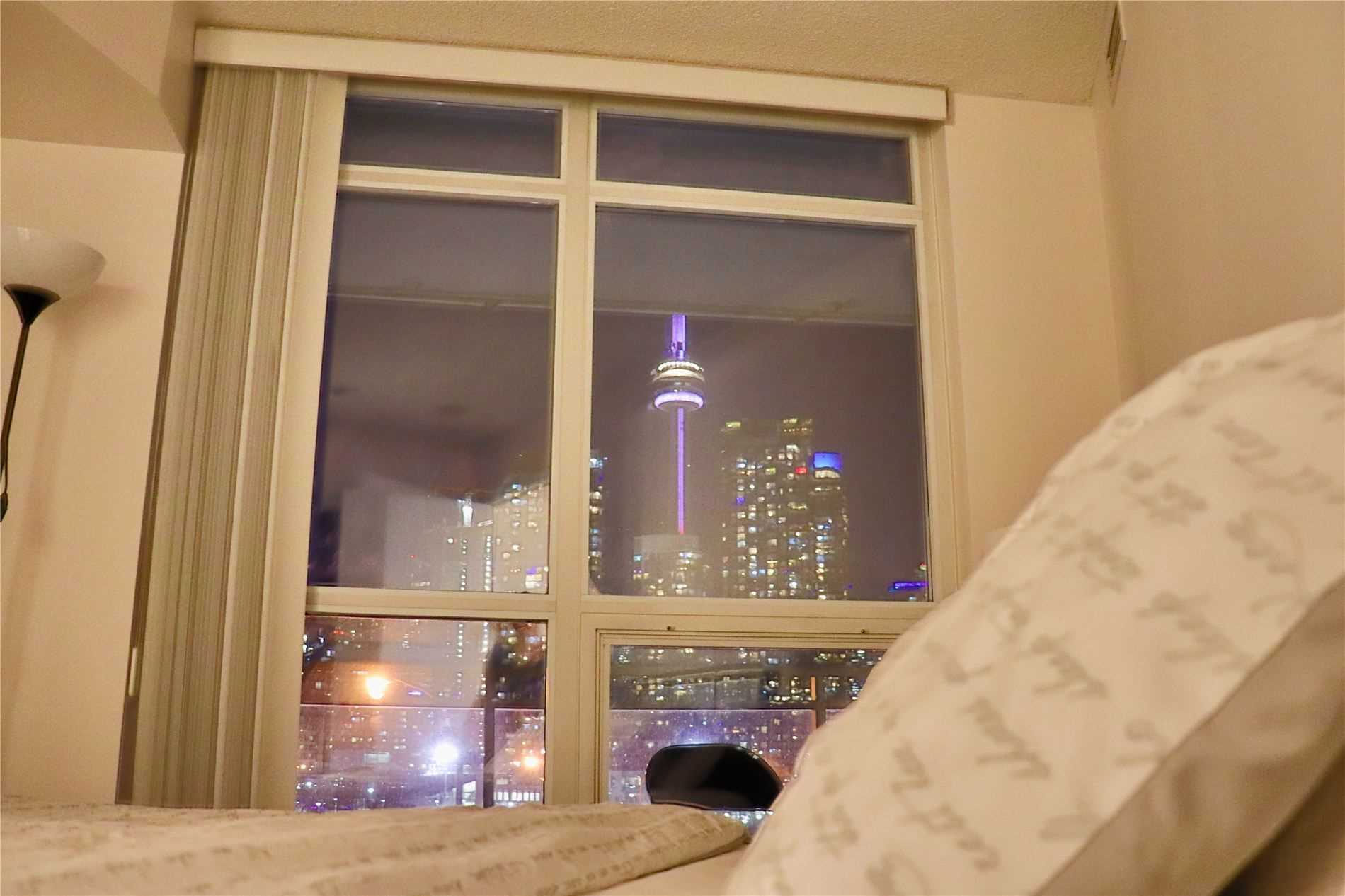 38 Dan Leckie Way, #909