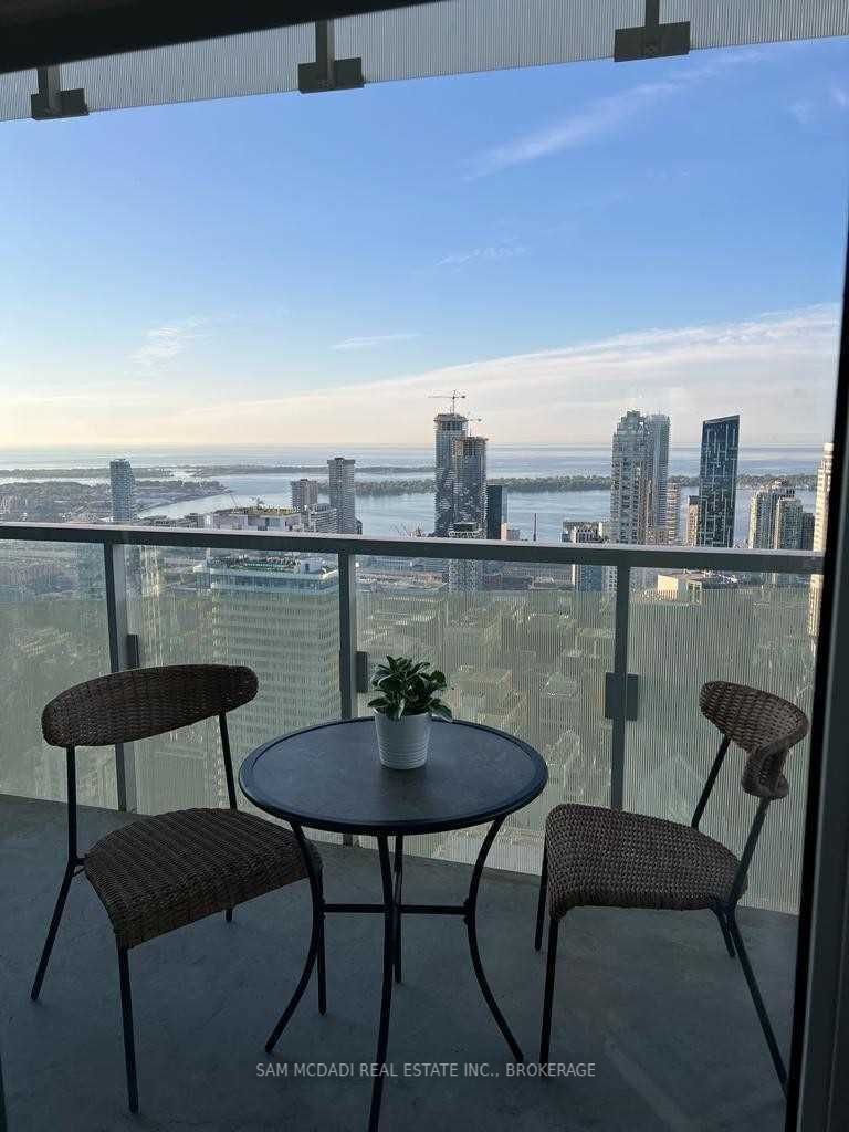 197 Yonge St, #5409