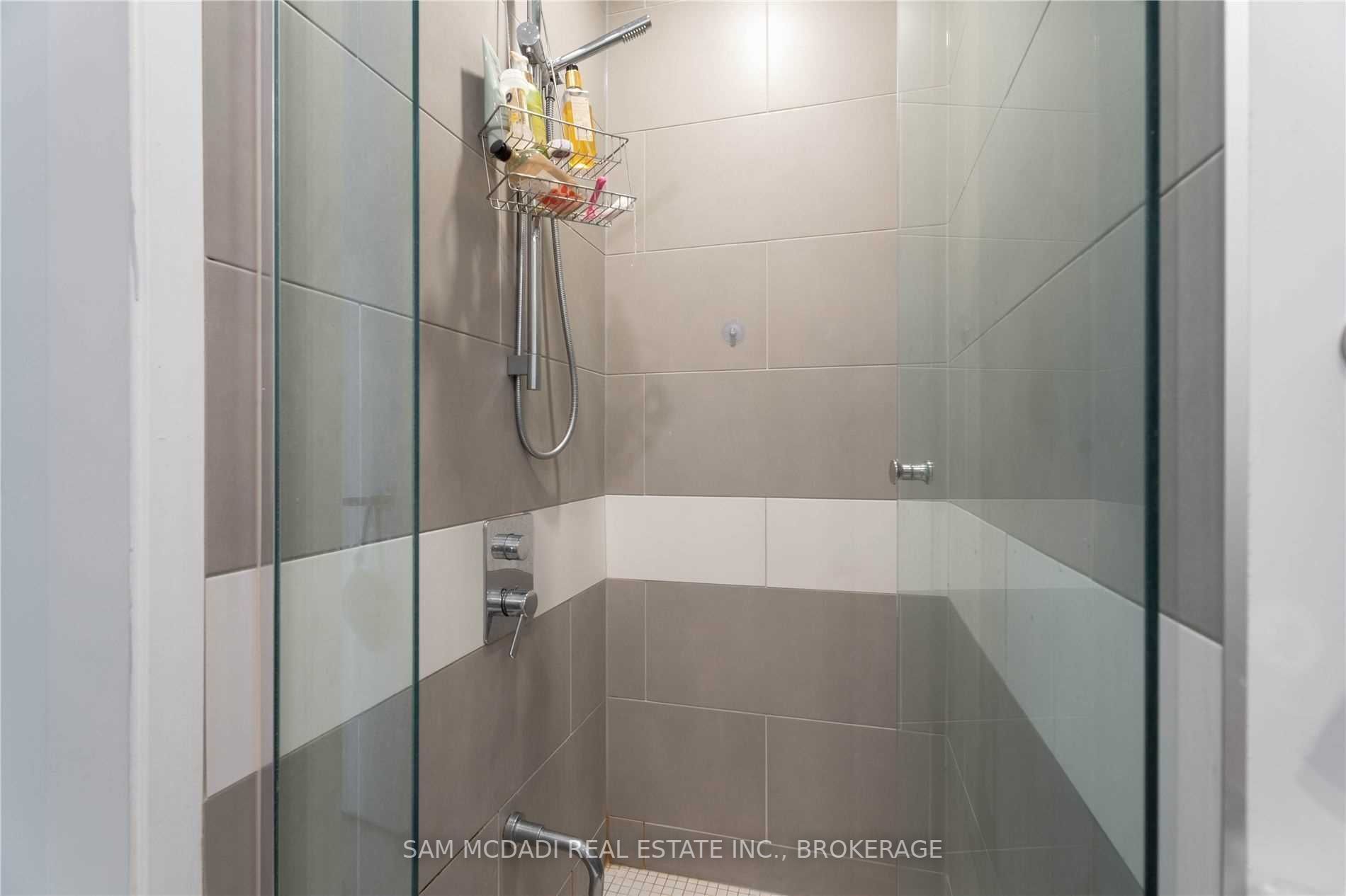 197 Yonge St, #5409
