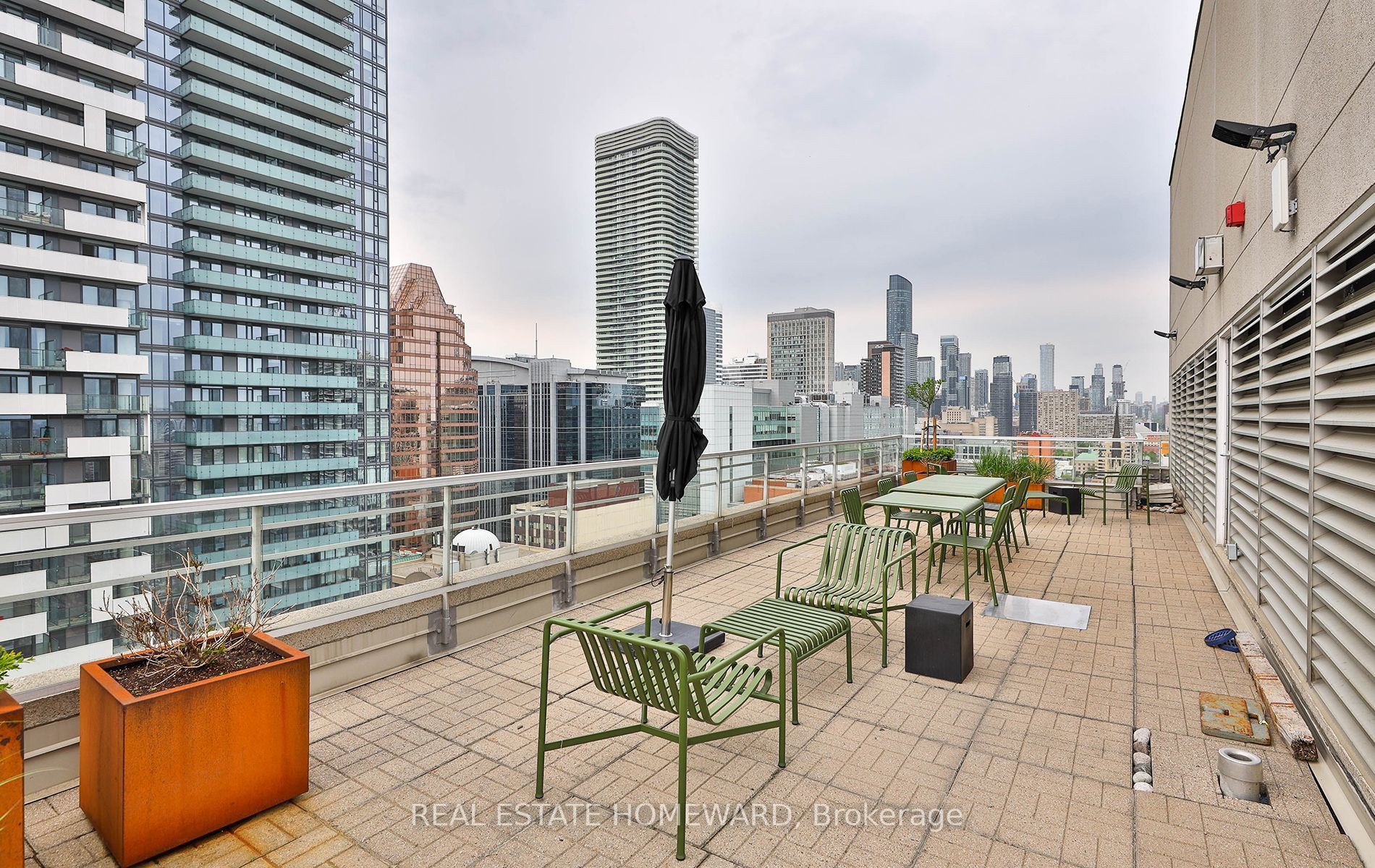 Listing C6028804 - Large Photo # 30