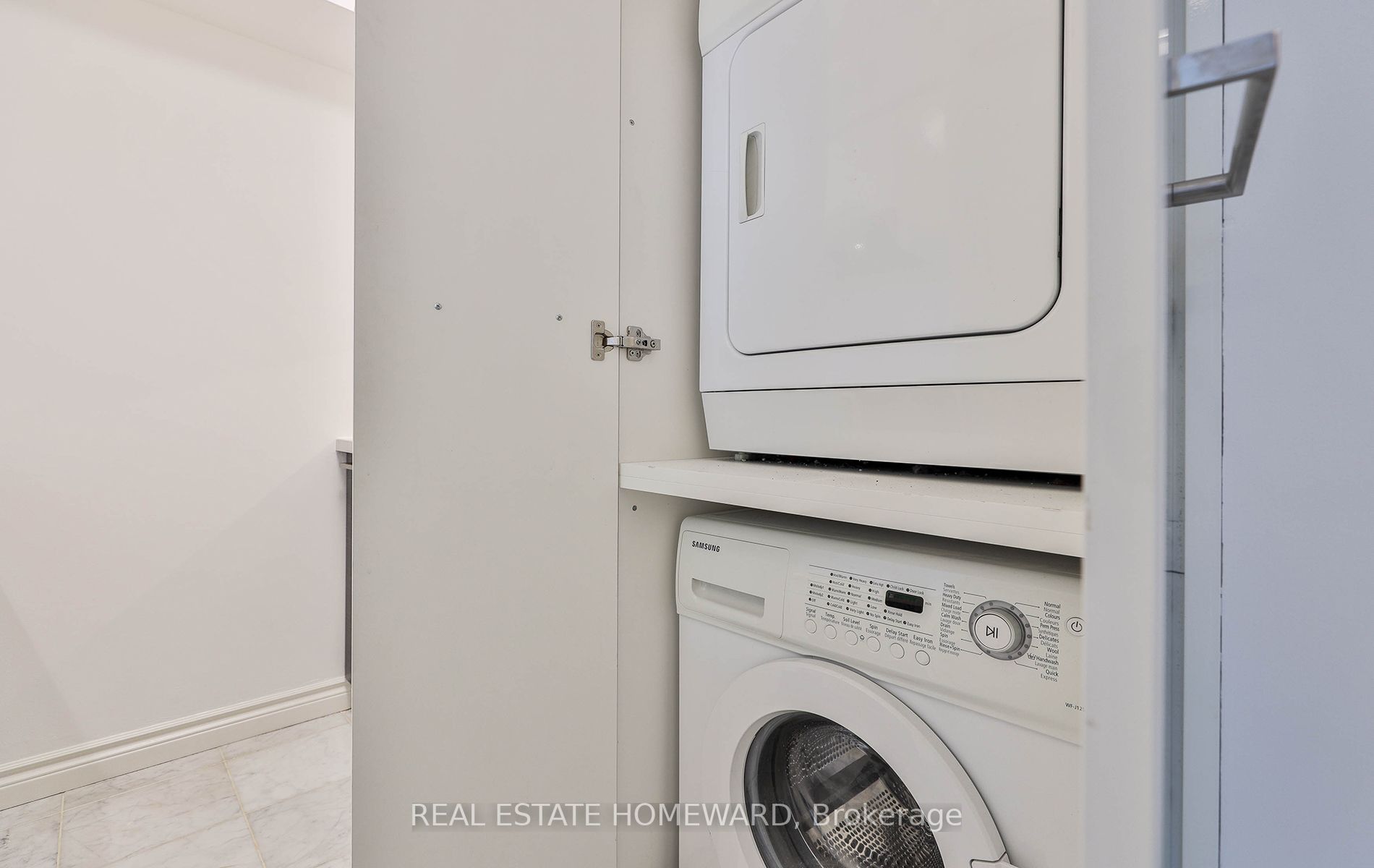 Listing C6028804 - Large Photo # 20