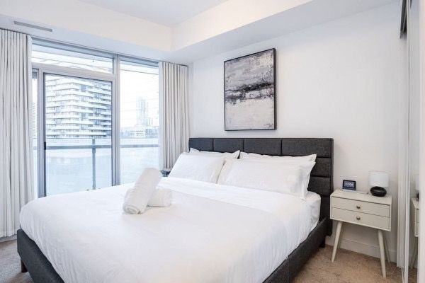 14 York Street #1101
