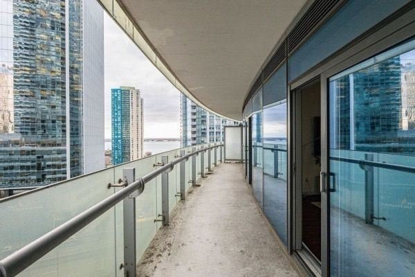 14 York Street #1101