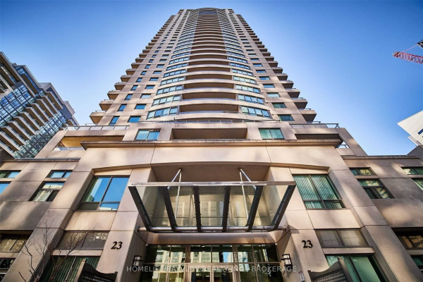 23 Hollywood Ave, Toronto