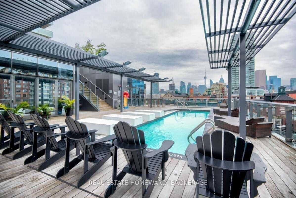 70 Distillery Lane, #3405