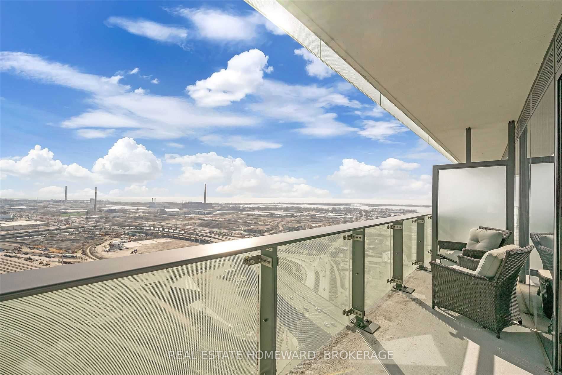 70 Distillery Lane, #3405