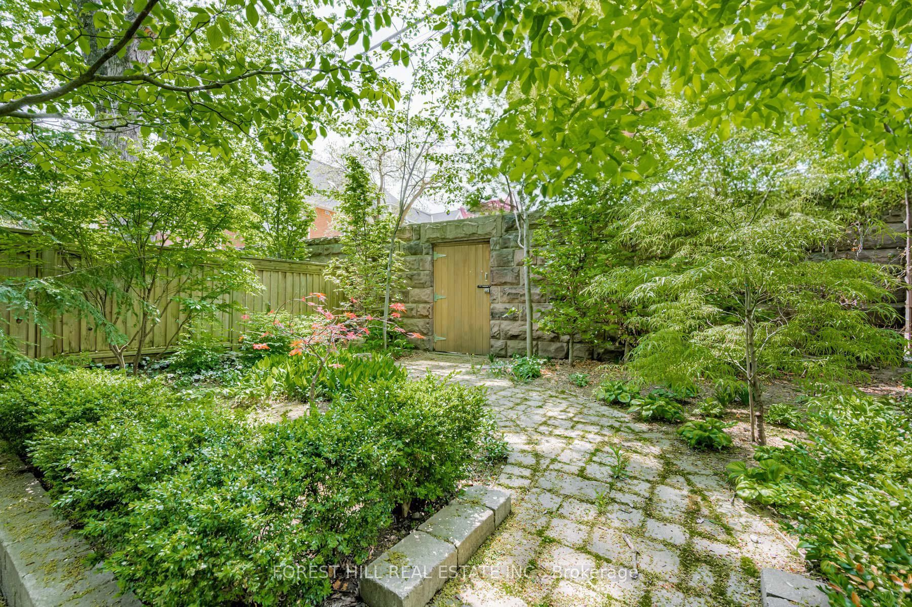 64 ADMIRAL Road