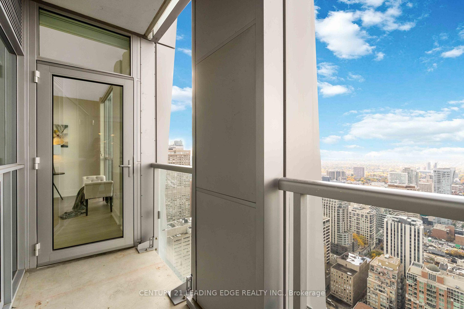 1 Yorkville Ave, #4803