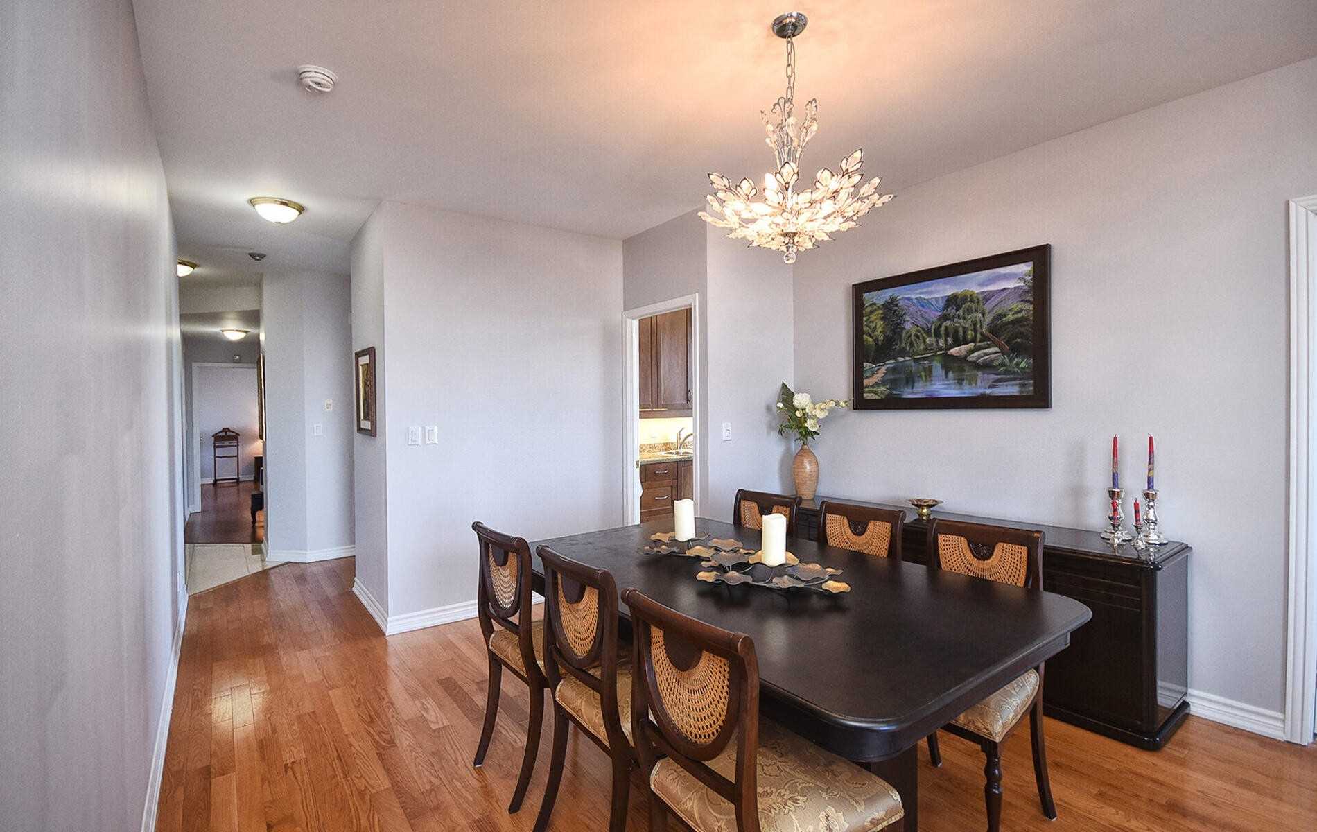 4200 Bathurst St, #705