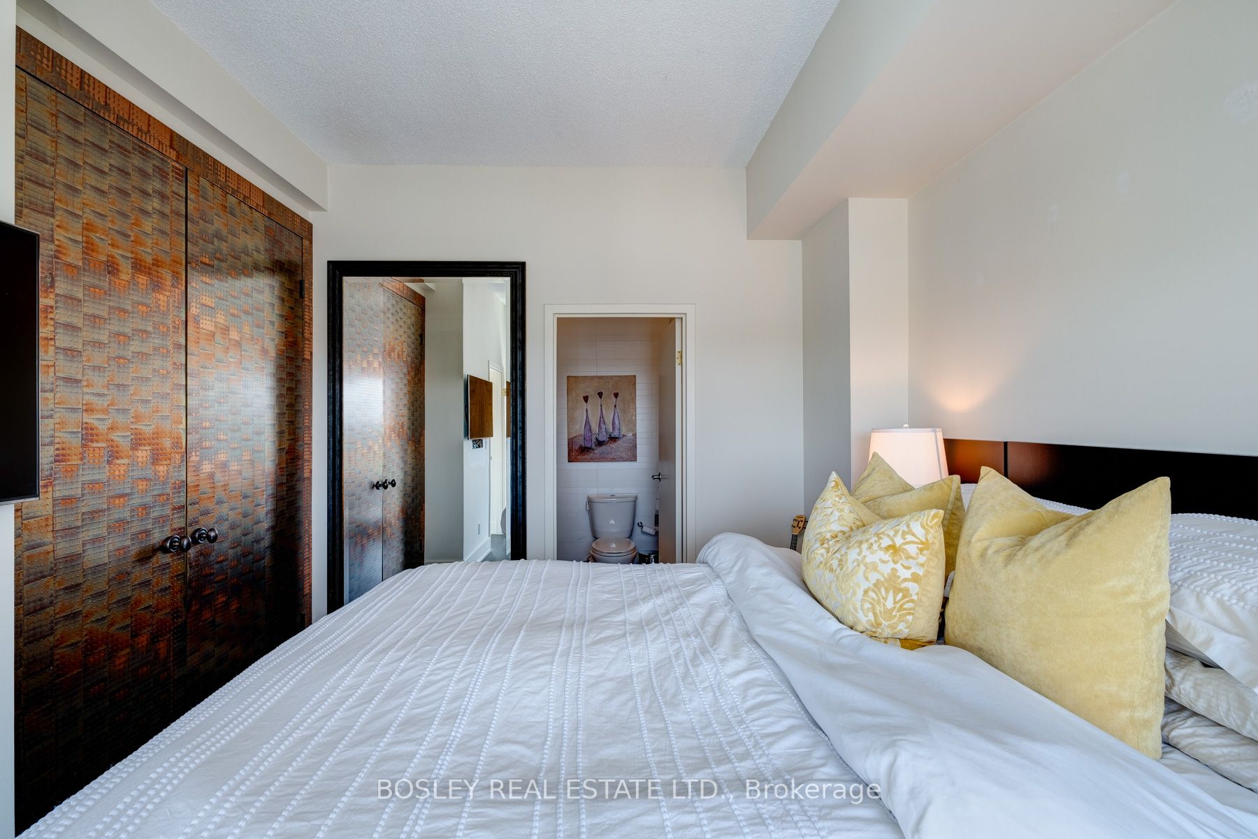 Listing C6032148 - Large Photo # 36