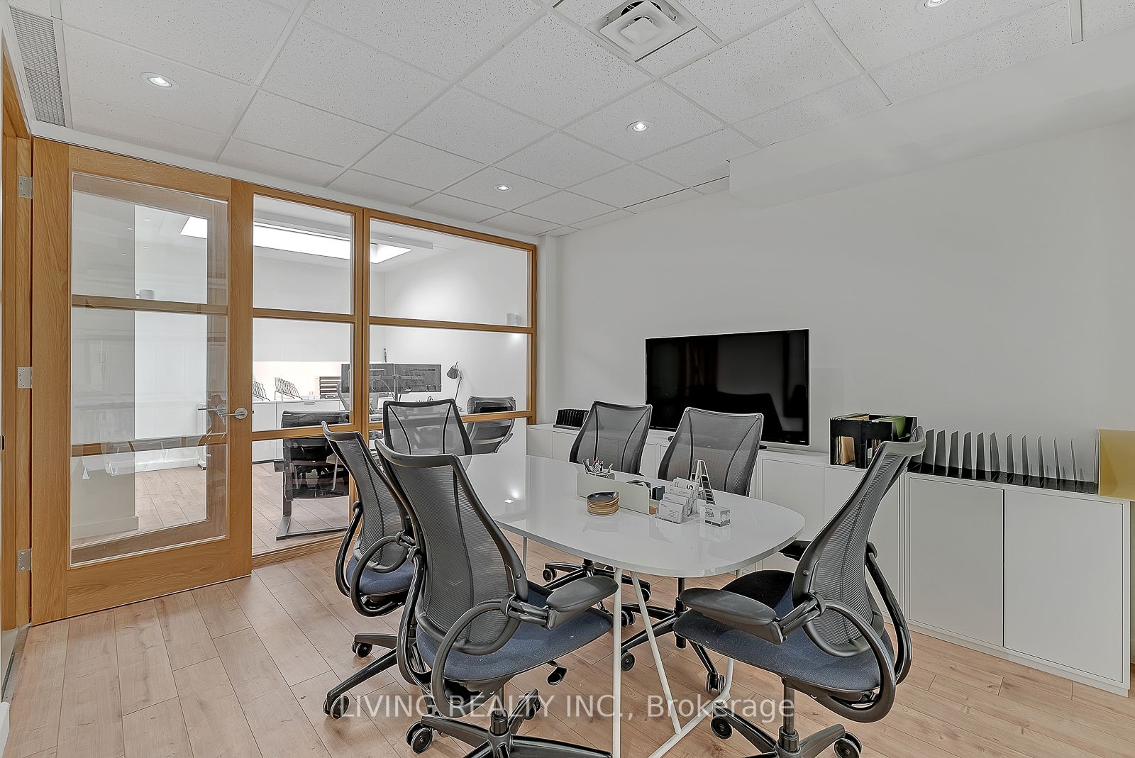 Listing C6032176 - Large Photo # 28