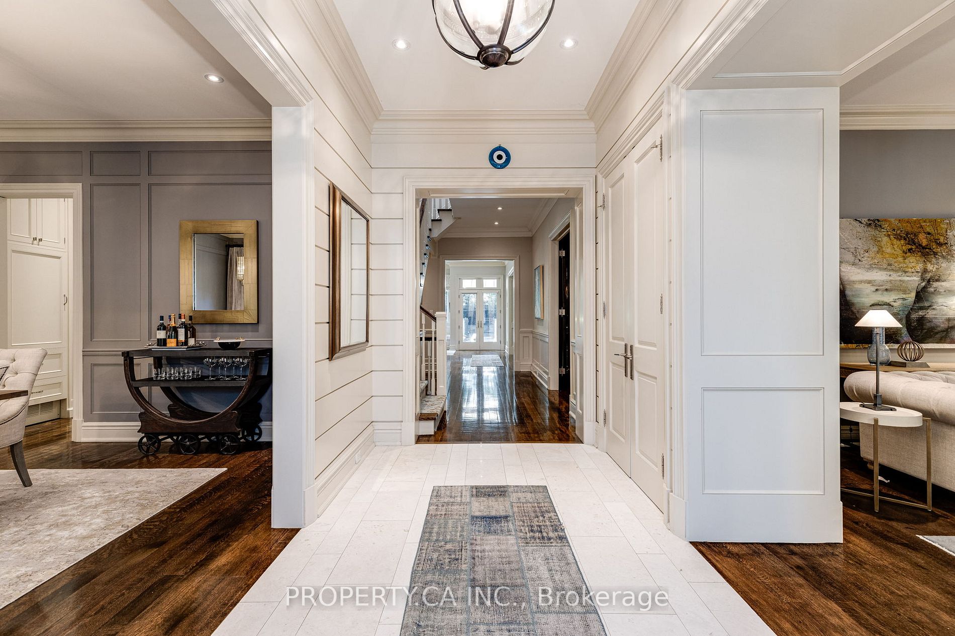16 Delavan Ave