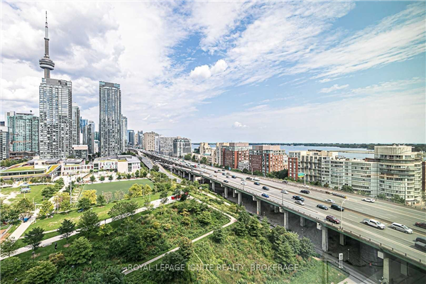 75 Queens Wharf Rd, Toronto