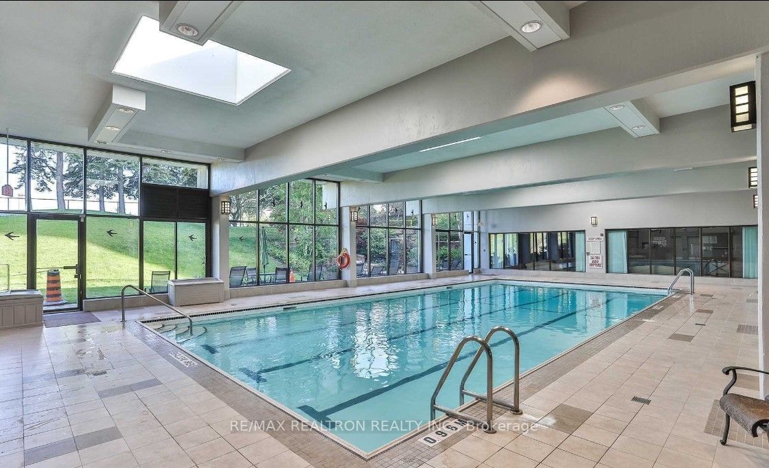 1555 Finch Ave E, #1205
