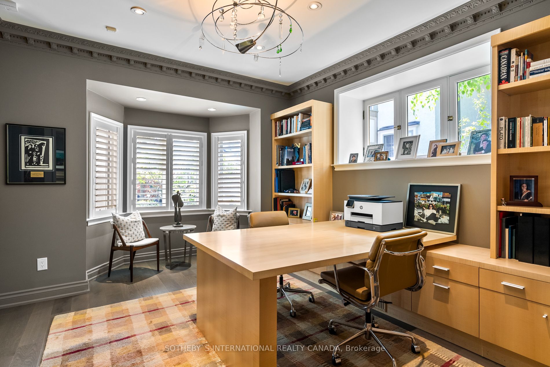 16 Clarendon Avenue
