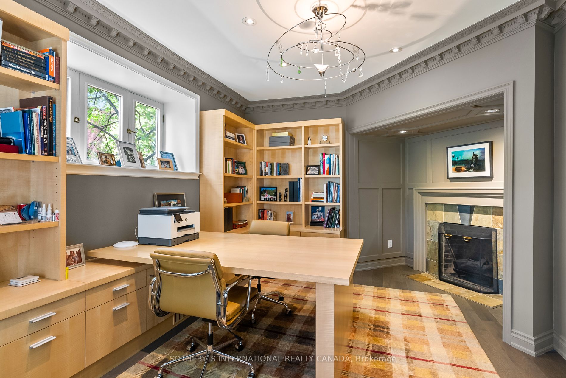 16 Clarendon Avenue