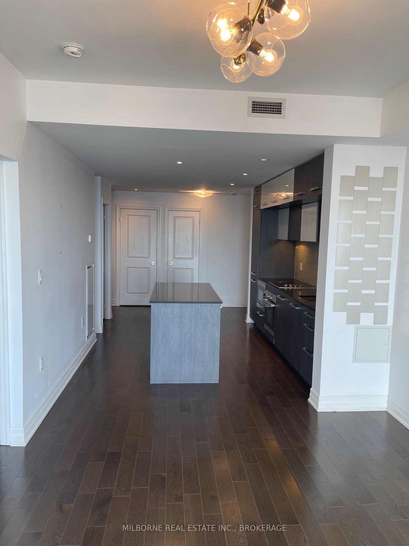 8 The Esplanade Ave, #4311