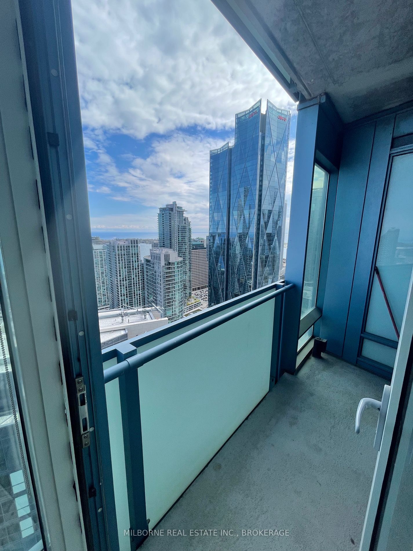 8 The Esplanade Ave, #4311