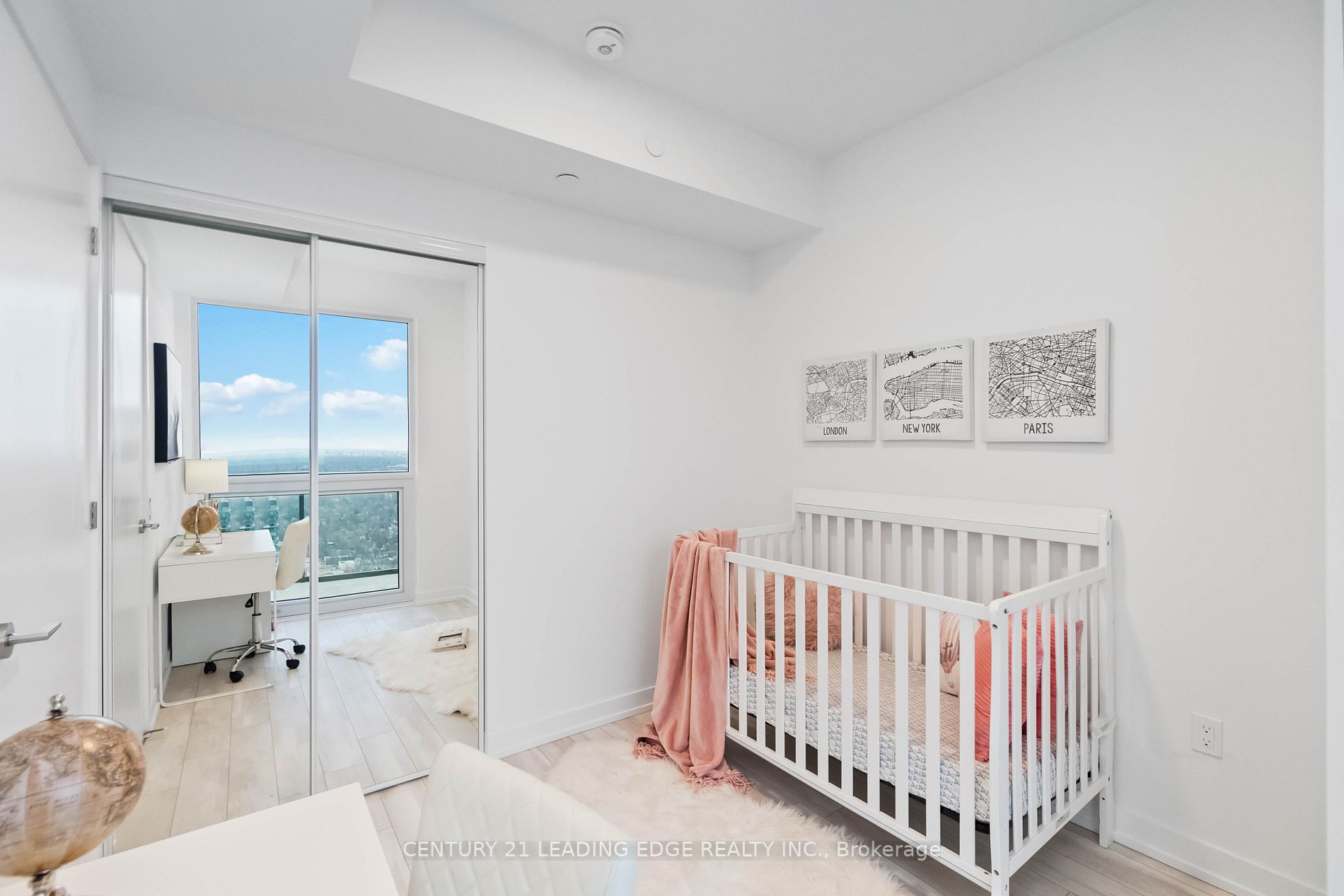 39 Roehampton Ave, #4109