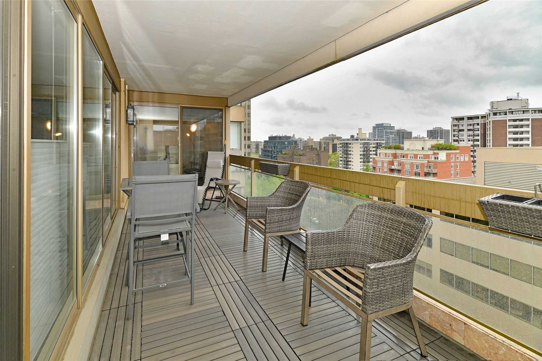 61 St Clair Ave W, #1504