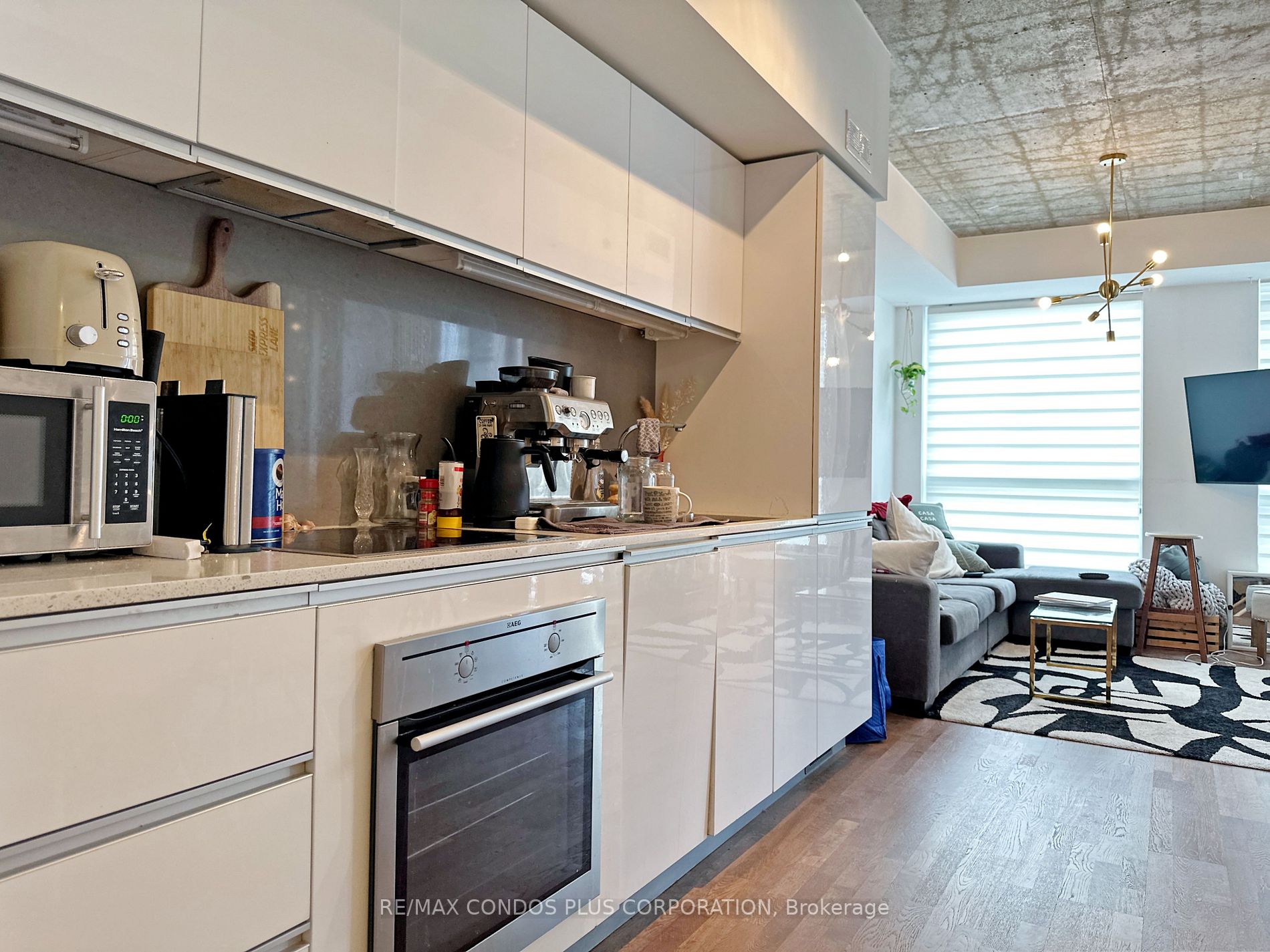 Listing C6033340 - Large Photo # 11