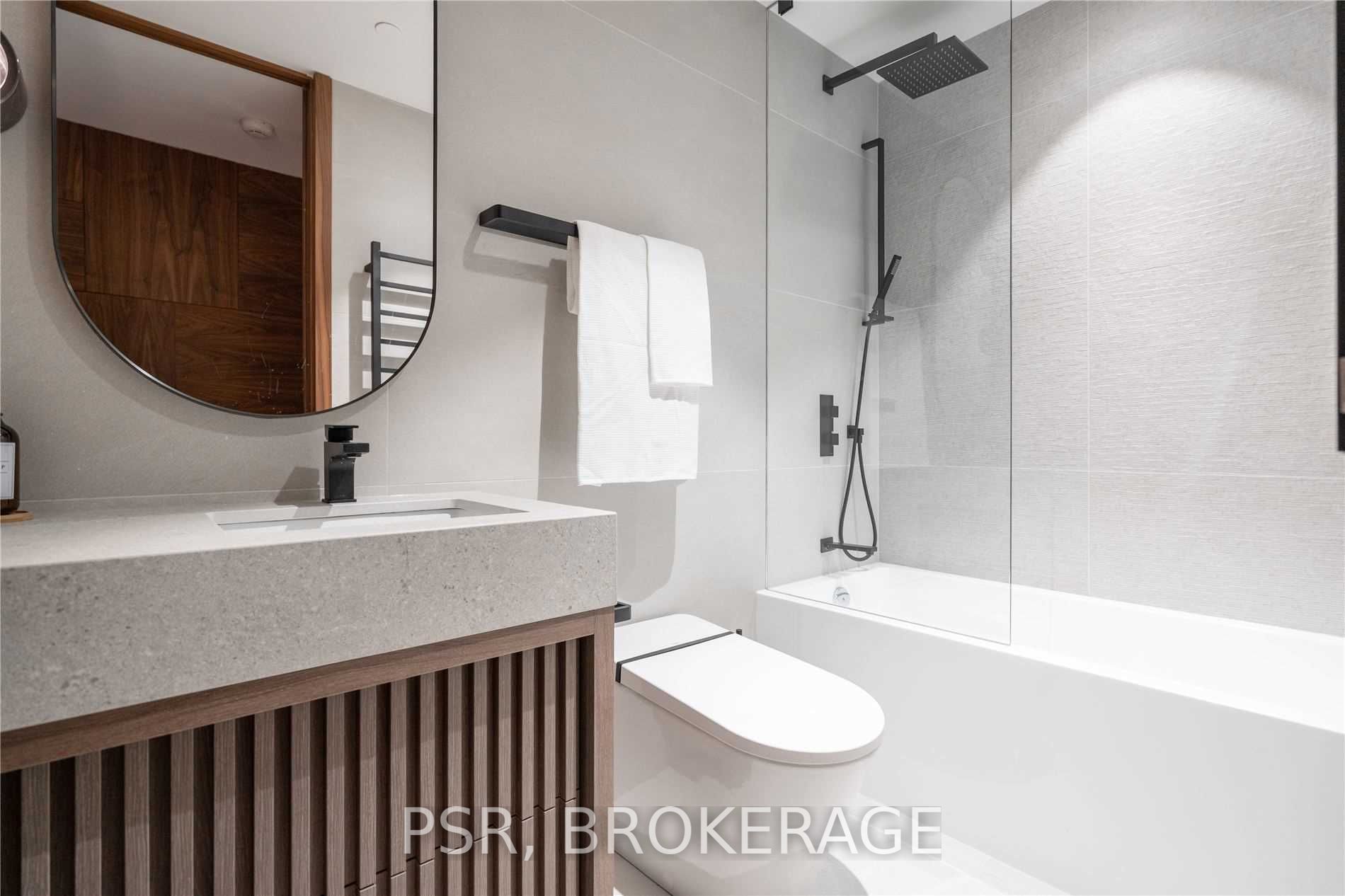 1700 Avenue Rd, #702