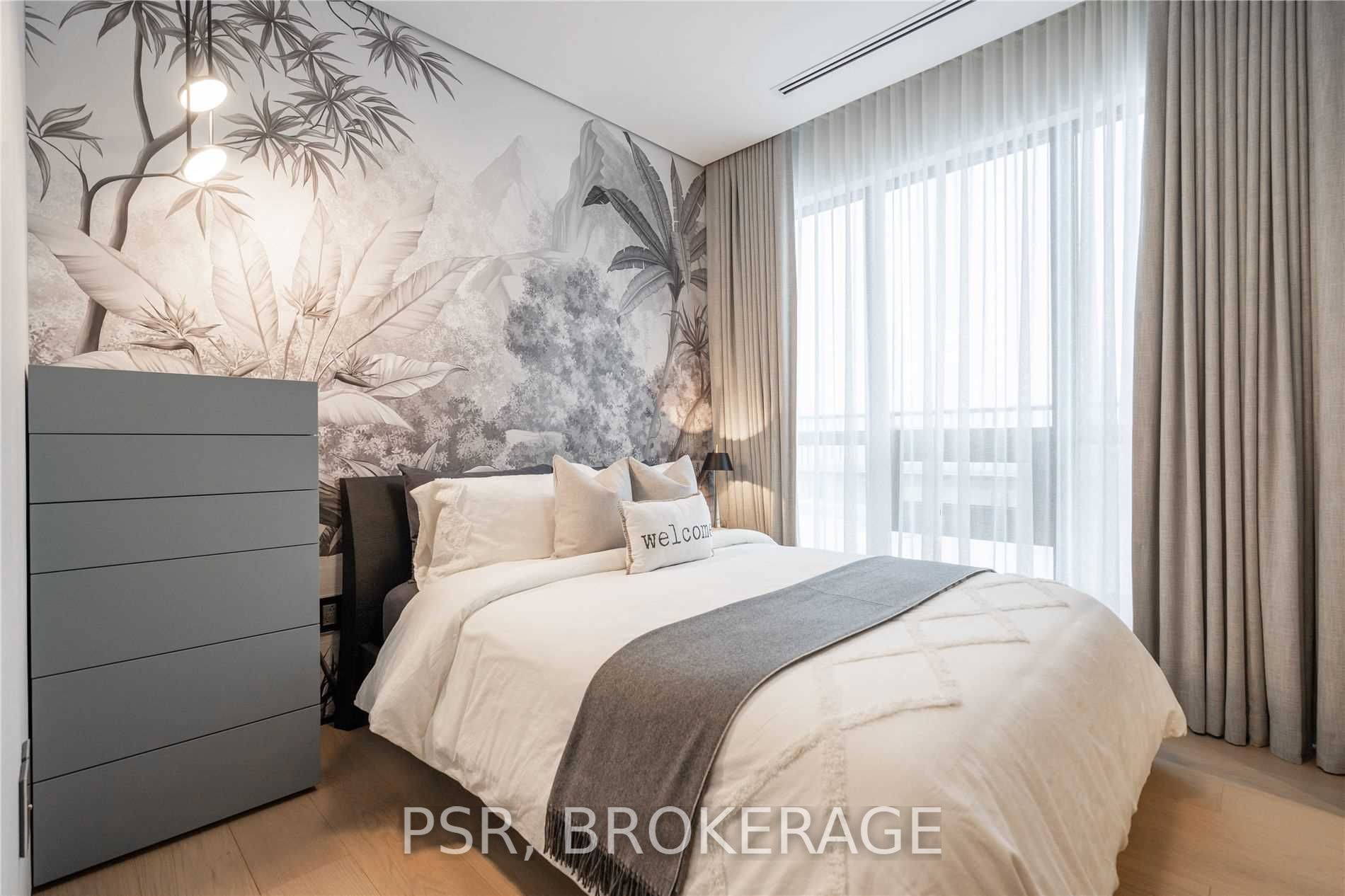 1700 Avenue Rd, #702