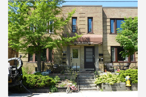 976 Avenue Rd, Toronto