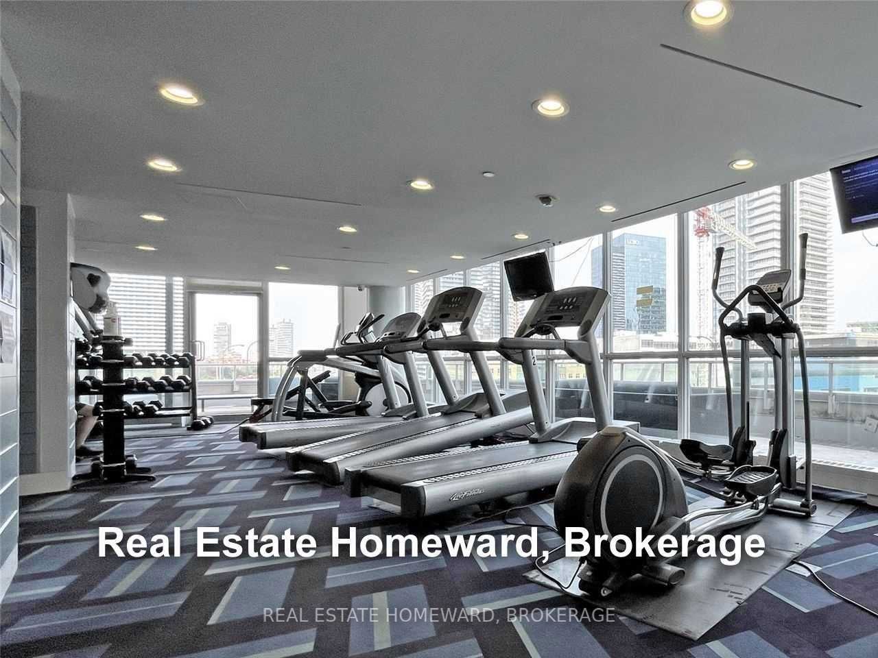 18 Yonge St, #1206