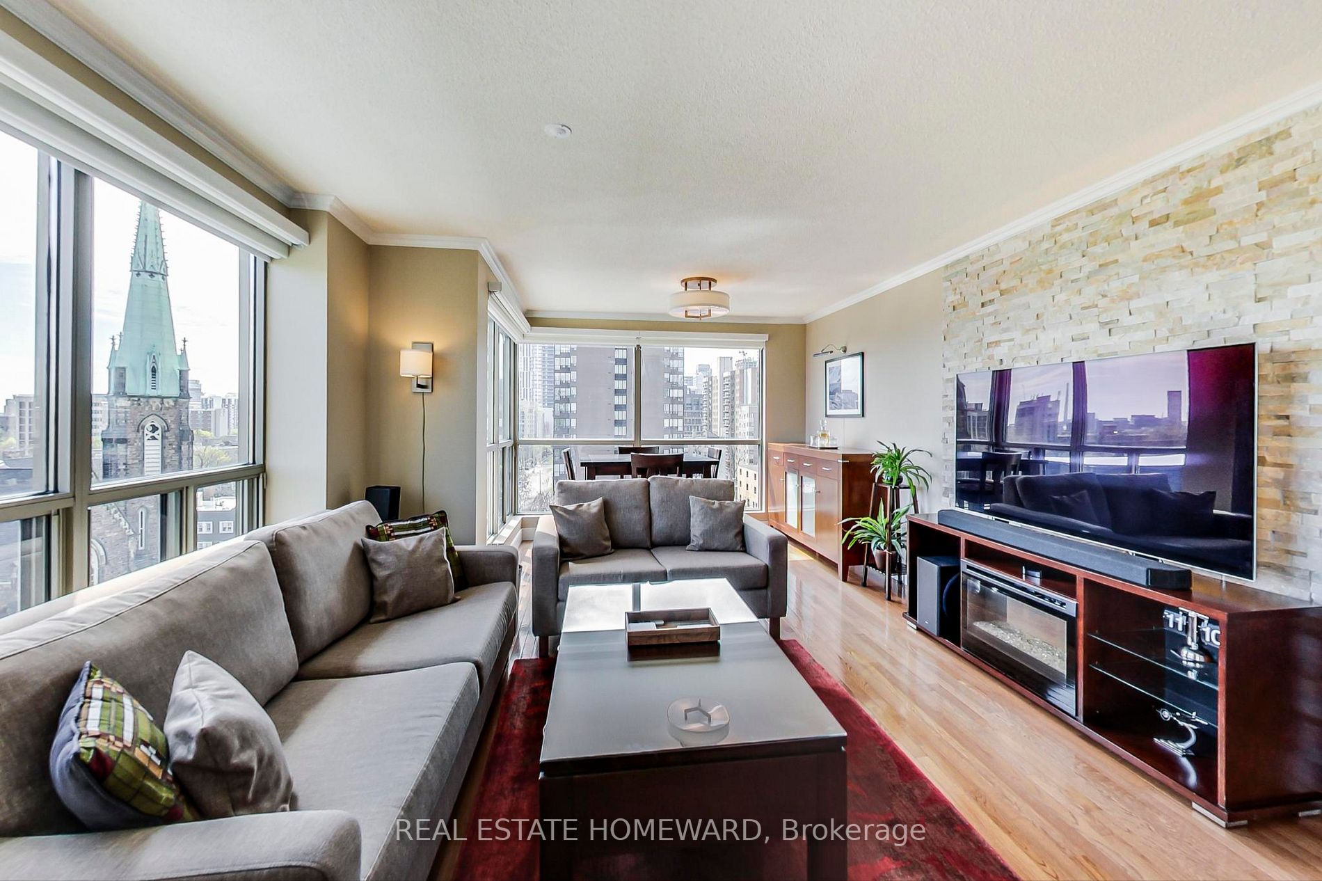 Listing C6034200 - Large Photo # 2