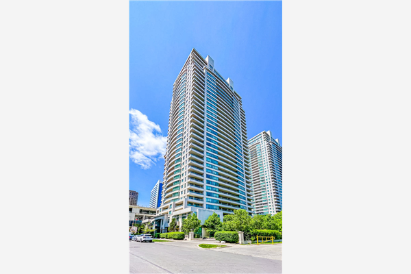 18 Spring Garden Ave N, Toronto