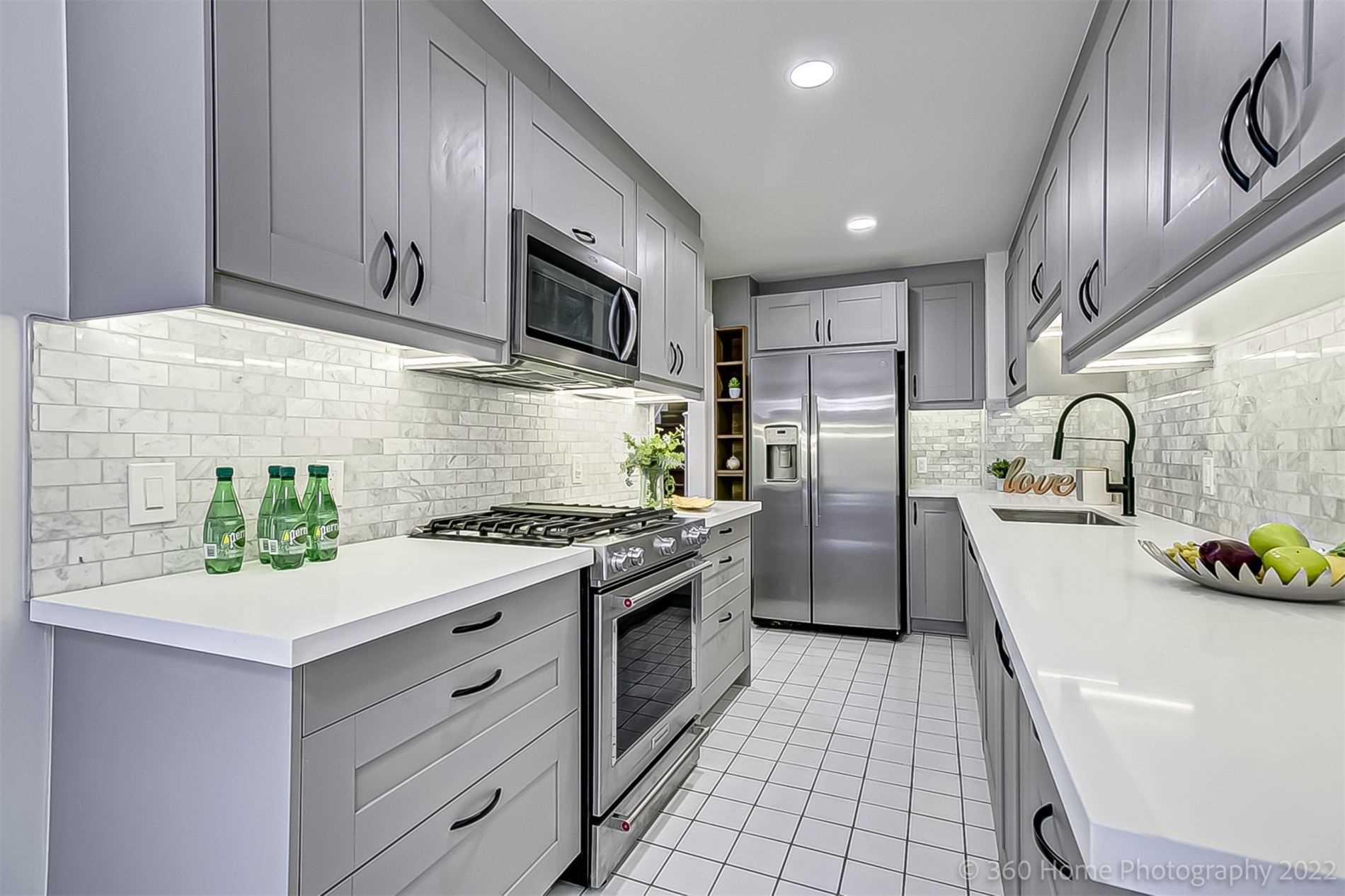 211 Walmer Rd