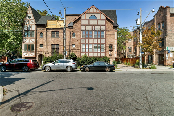 190G Lowther Ave, Toronto