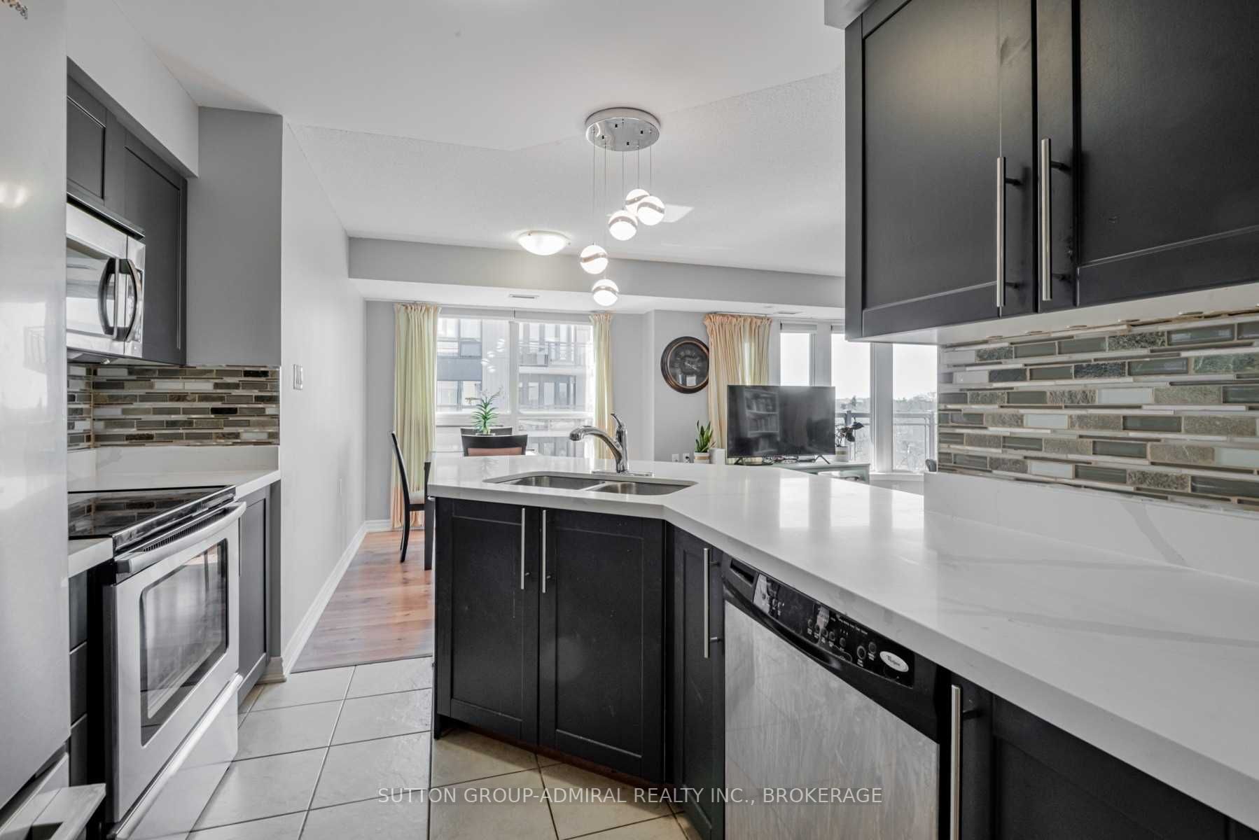 872 Sheppard Ave, #502