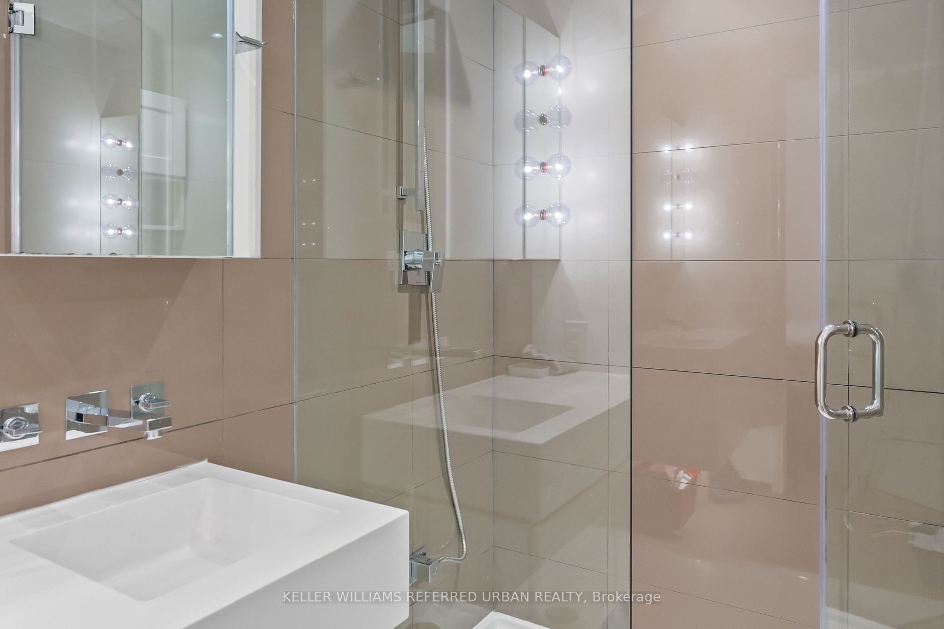 Listing C6035828 - Large Photo # 11