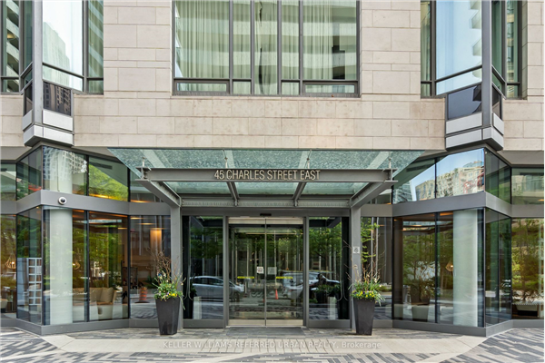 45 Charles St E, Toronto