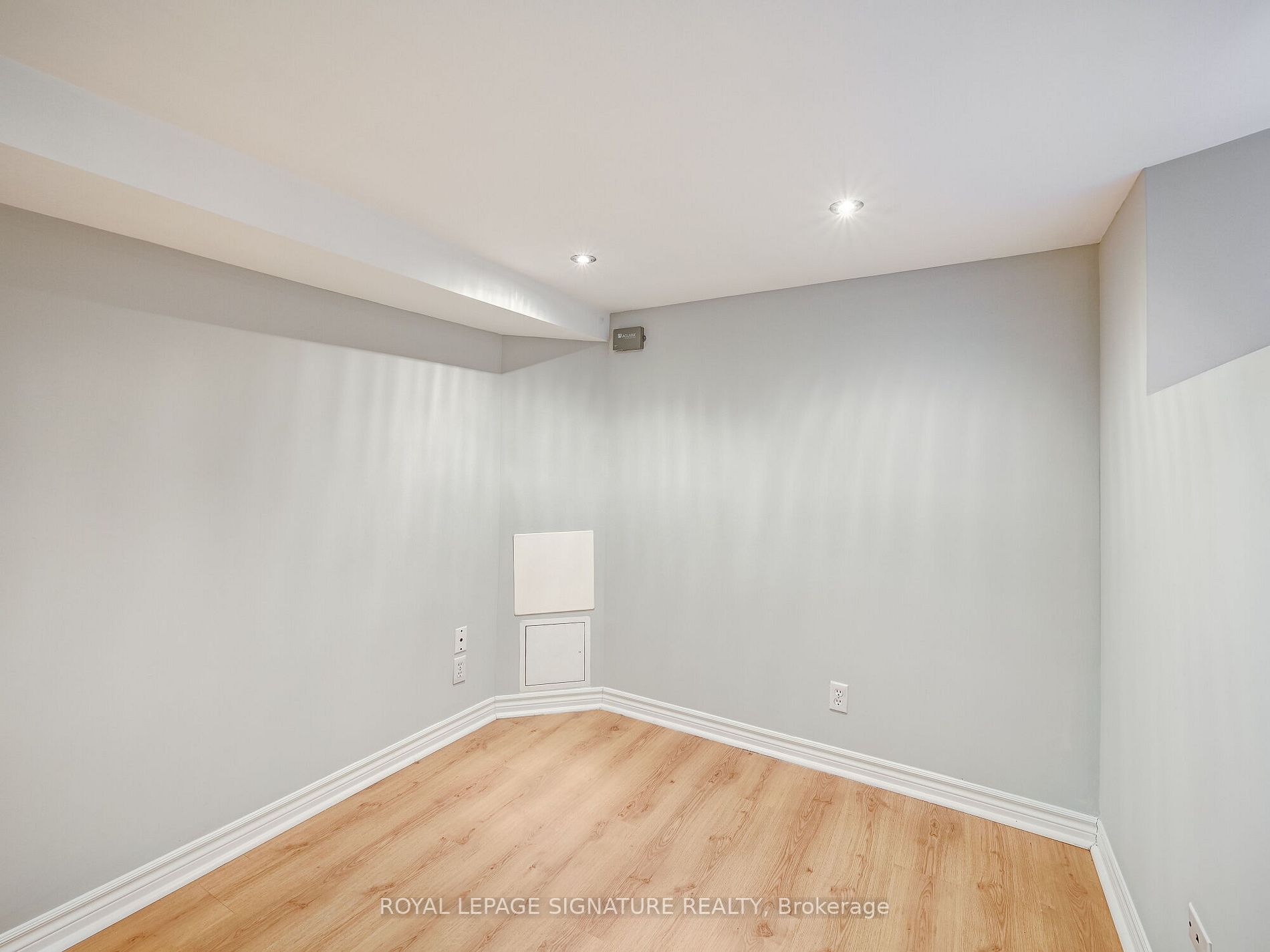 Listing C6036144 - Large Photo # 36