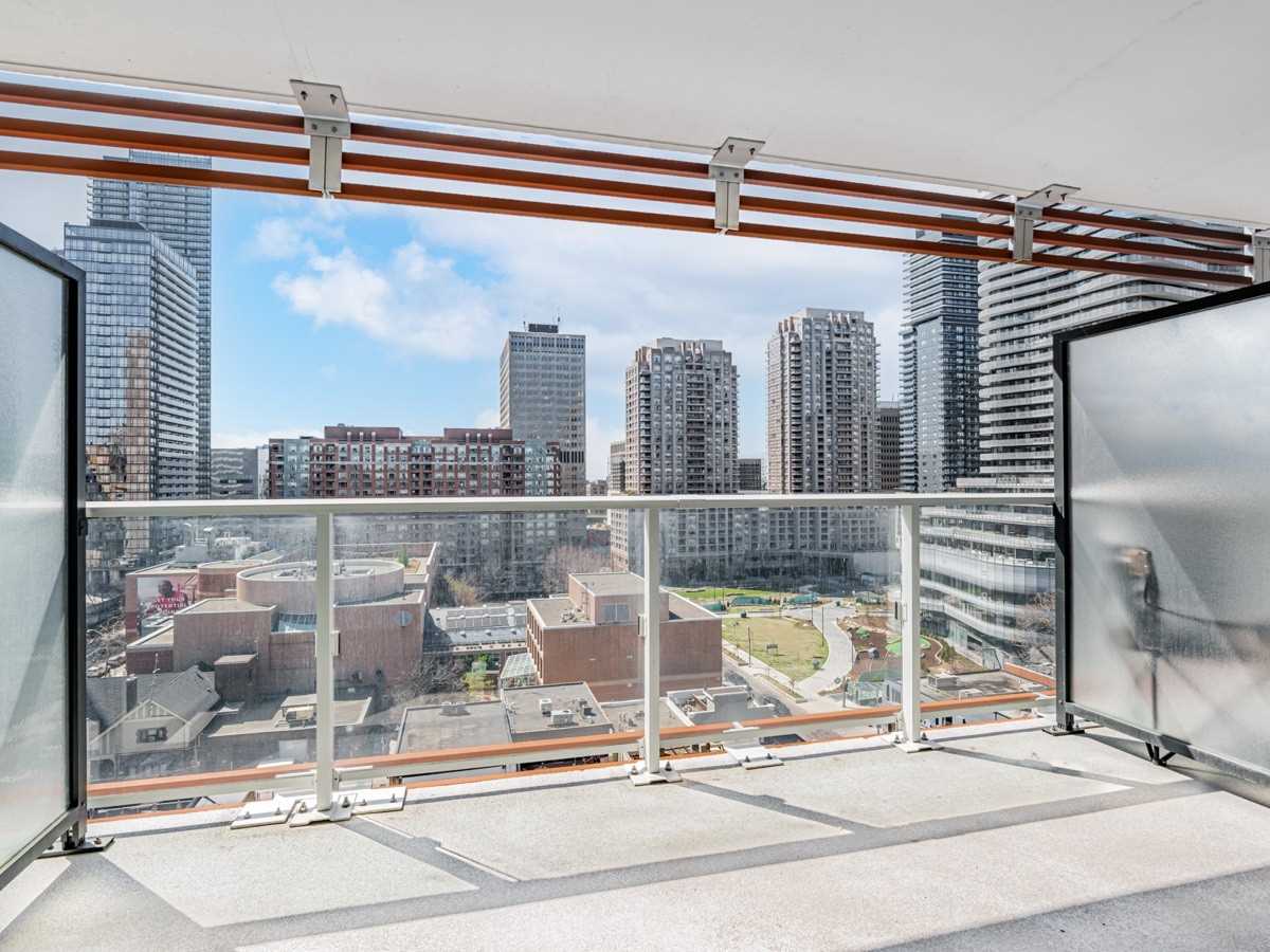 18 Maitland Terrace, #1007