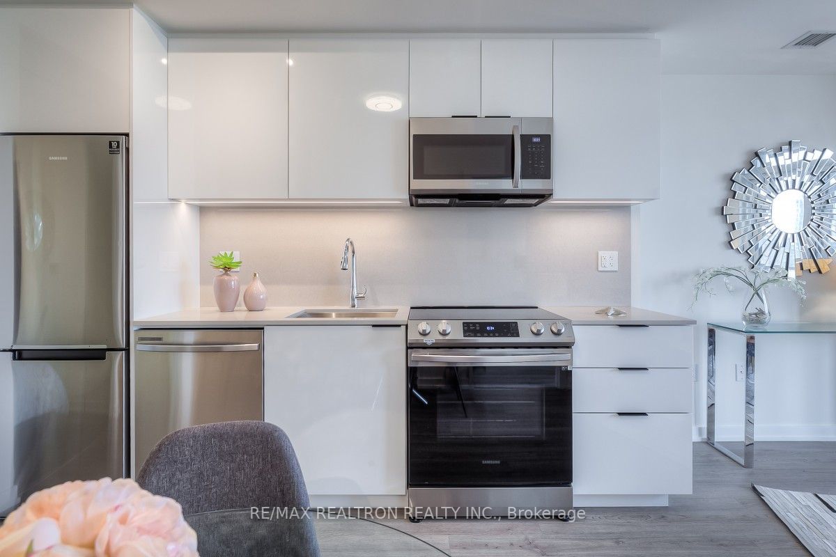50 Power St, #1025