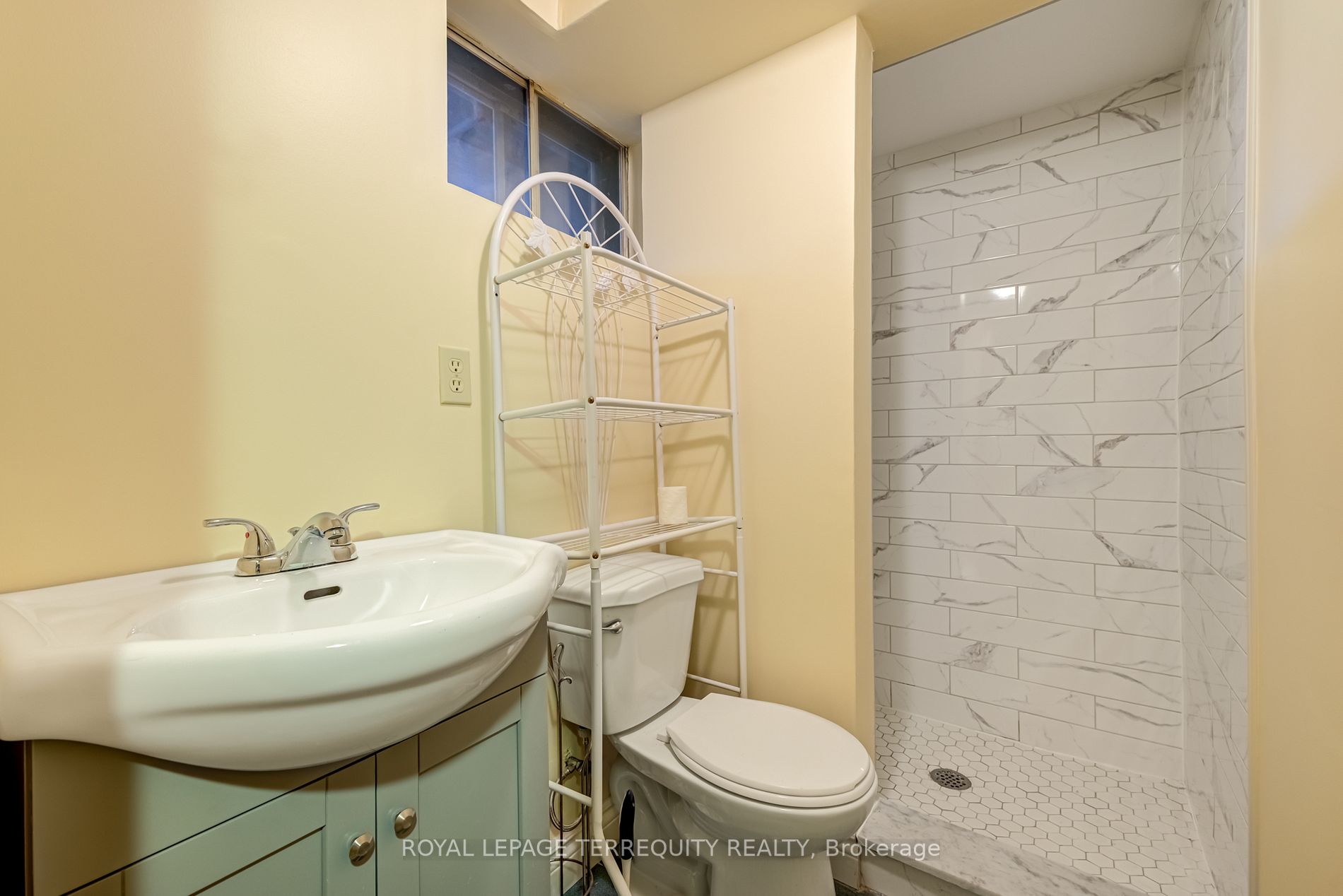 Listing C6036560 - Large Photo # 31