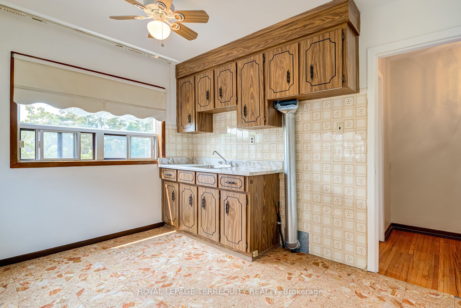 Listing C6036560 - Large Photo # 25