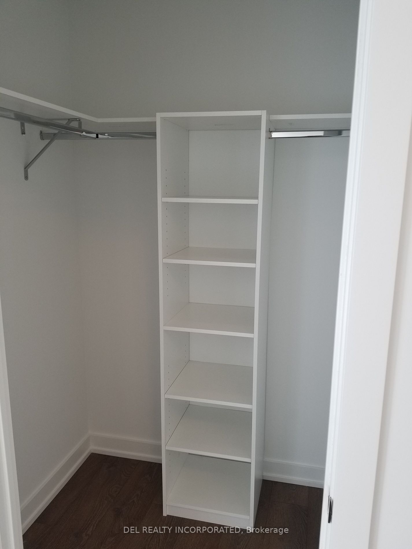 10 York St, #2803
