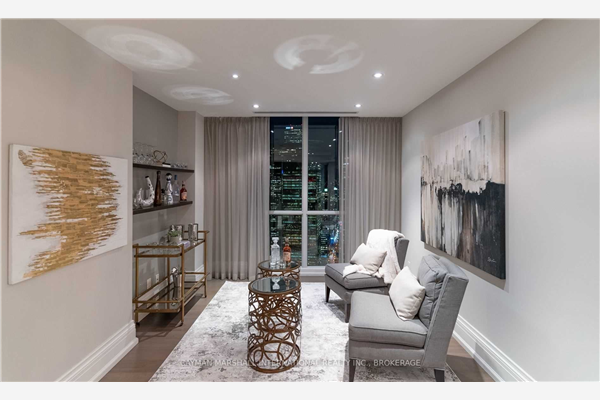 33 Bay St, Toronto