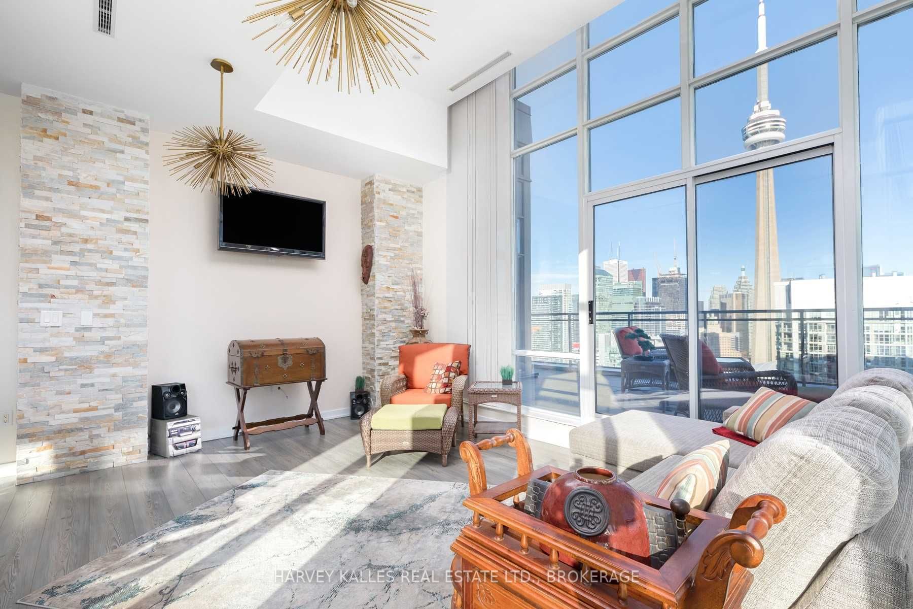 15 Fort York Blvd, #Ph05