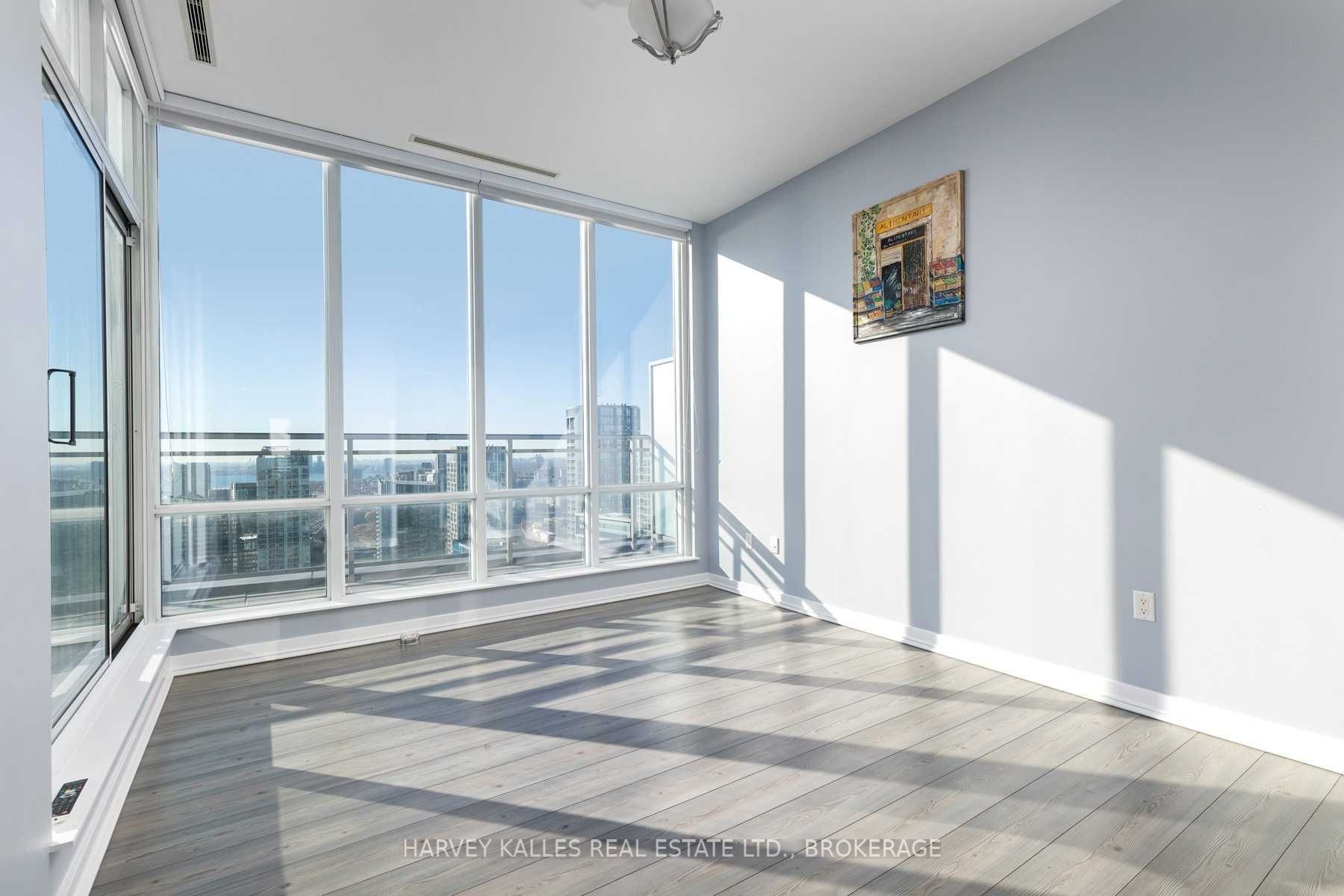 15 Fort York Blvd, #Ph05