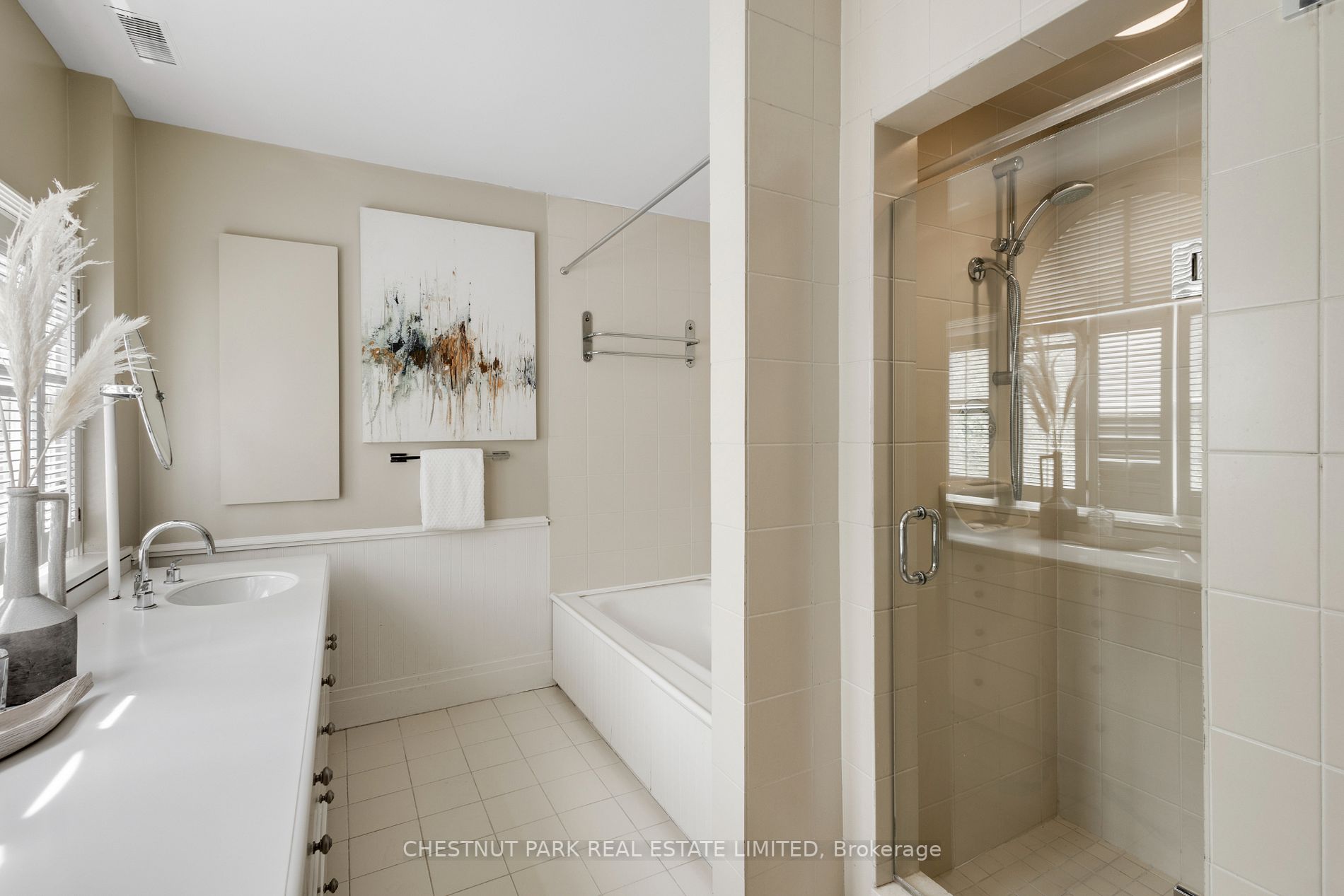 Listing C6037812 - Large Photo # 15