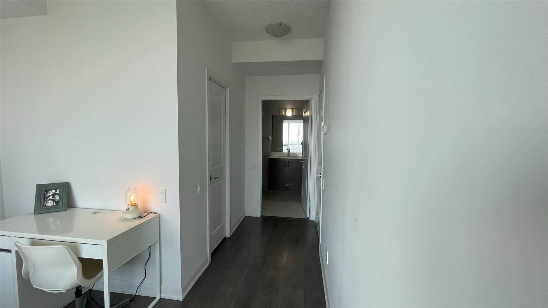 5168 Yonge St, #Ph206