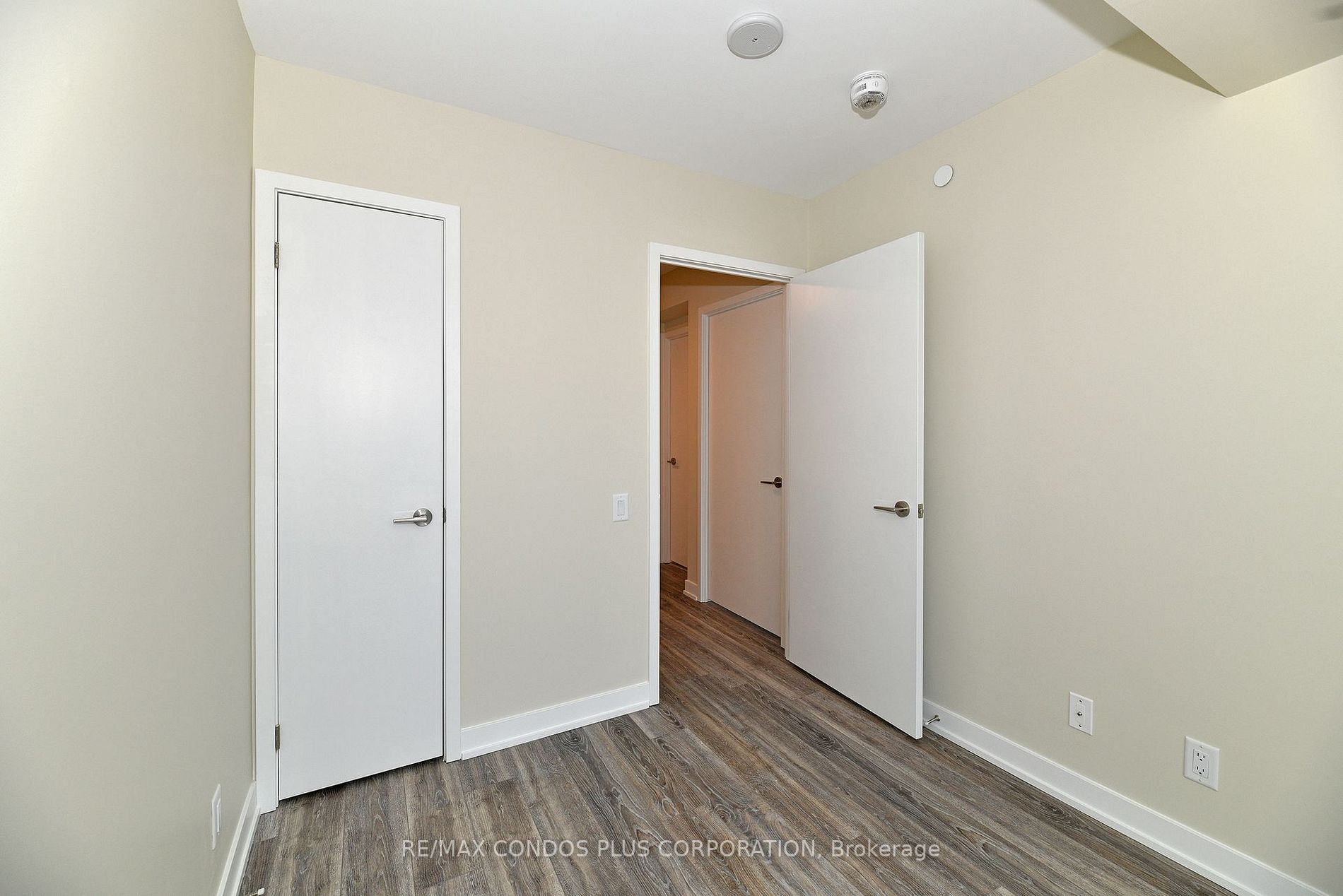Listing C6037992 - Large Photo # 10